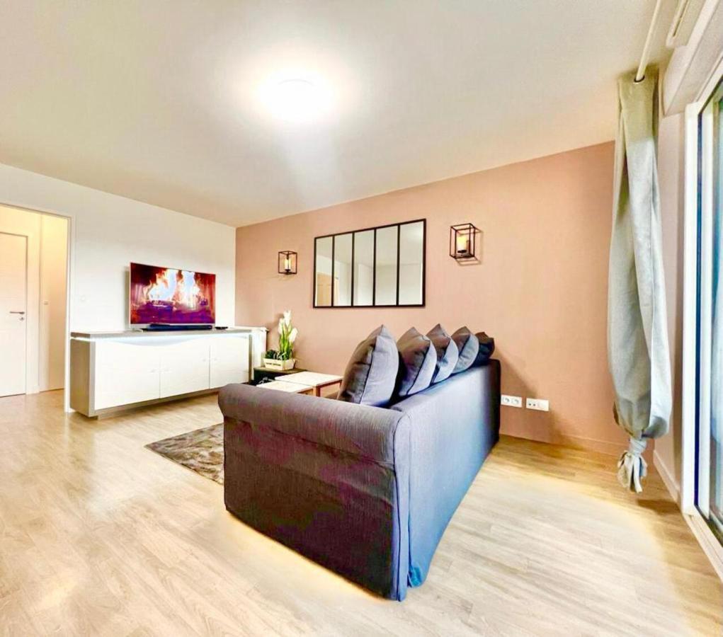 L'Atelier Chic - Wifi Fibre - Parking Privee - Balcon - Netflix Apartment Lanester Exterior photo